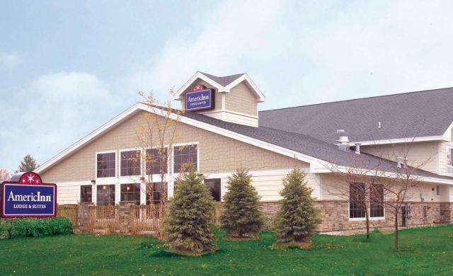 AmericInn by Wyndham Charlevoix