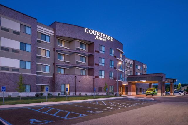 Courtyard by Marriott St Louis Chesterfield