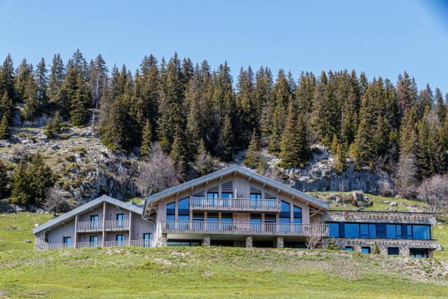 AUBERGE DES GLIERES Plateau des Glières