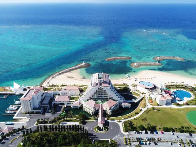 Sheraton Okinawa Sunmarina Resort