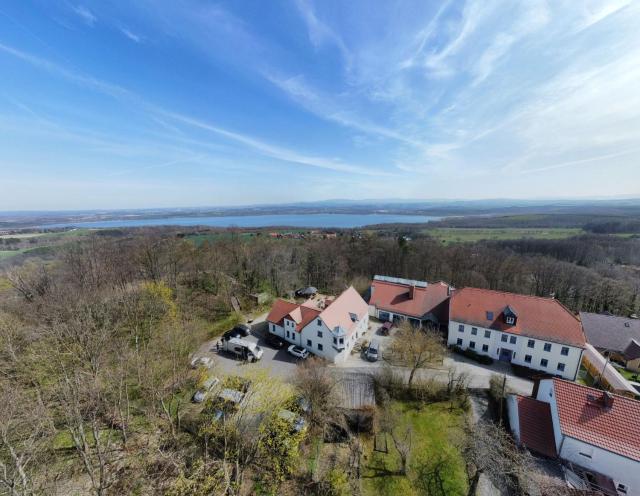 Hotel Kreuzbergbaude beim Berzdorfer See mit Wohlfühl Sauna