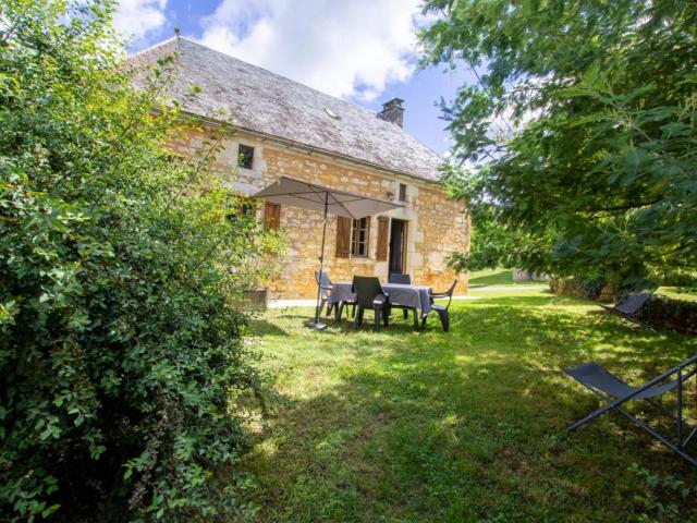 Maison Périgourdine restaurée, 2 chambres, terrasse privée, proche Sarlat, animaux acceptés - FR-1-616-187