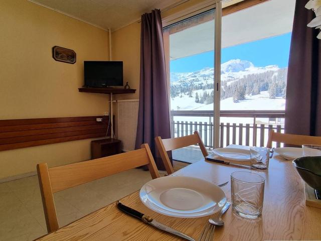 Studio confortable proche pistes, 4 personnes, Wifi, parking - FR-1-525-202