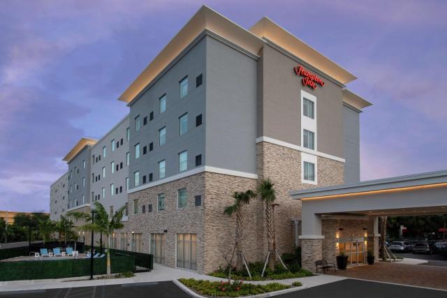 Hampton Inn Miami Airport East