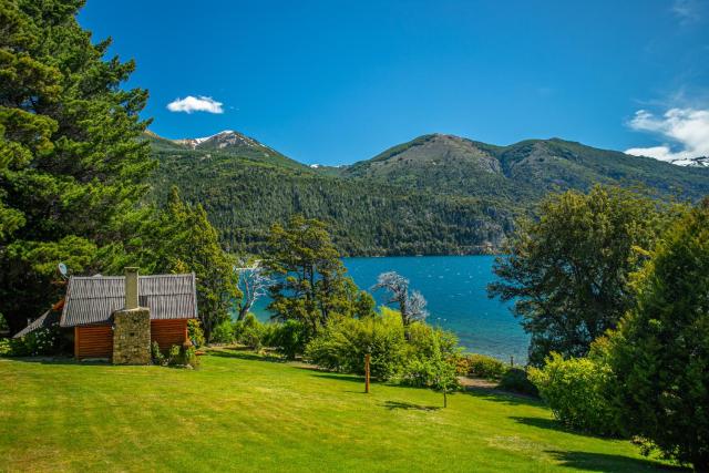 Cabañas Villa Labrador con costa de lago