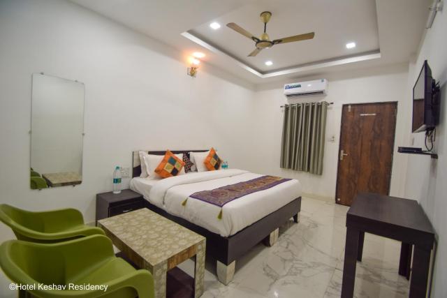 Hotel Keshav Residency