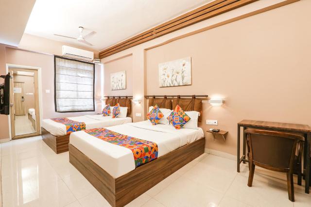 FabHotel Arastu Plaza - Nampally