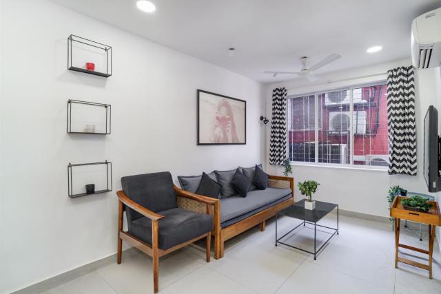 Alcove 1BHK Bandra W by The Bombay Home Company