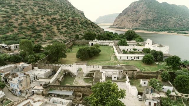 Rajmahal Palace by Kanota Hotels Near Bisalpur Dam