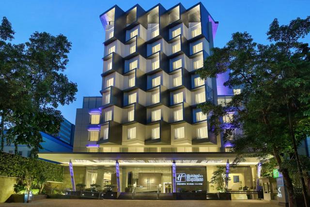 Holiday Inn Express Jakarta Wahid Hasyim, an IHG Hotel