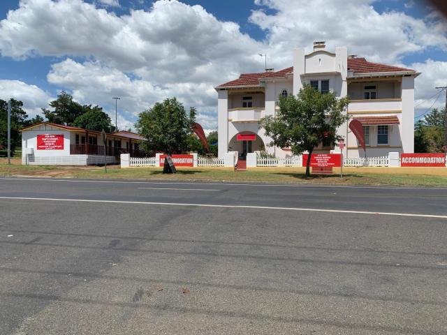 Merriwa Golden Fleece Motor Inn & Lodge incorporating Merriwa Motor Inn & Motel