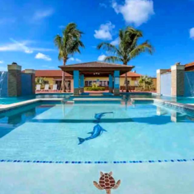 Family Apartment with Pool in Aruba