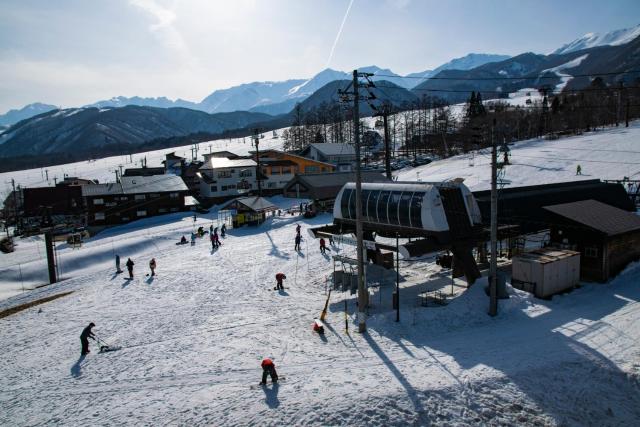 La Vista Hotel Tsugaike - Stay on the Slopes