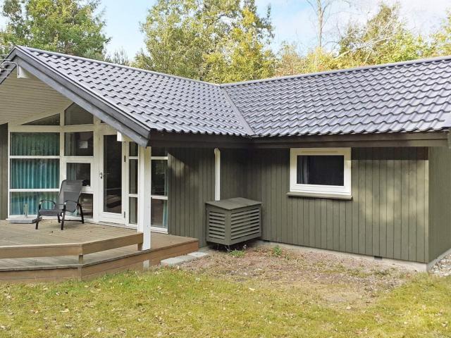 6 person holiday home in Frederiksv rk