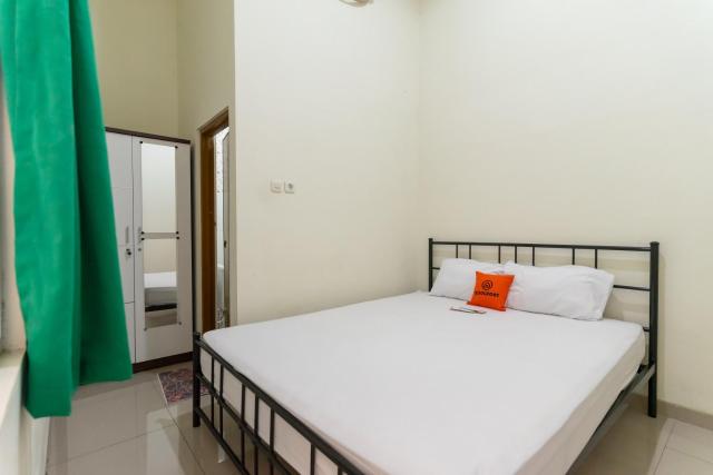 KoolKost Syariah near LRT Boulevard Selatan Station - Minimum Stay 6 Nights