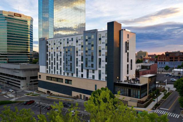 Courtyard by Marriott Knoxville Downtown