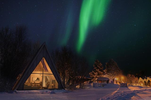 Holmen Husky Lodge