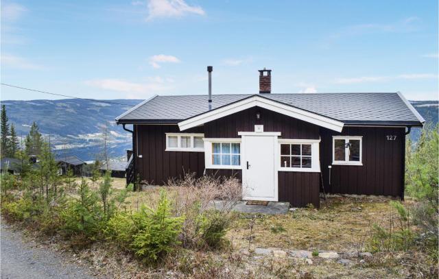 2 Bedroom Lovely Home In Fagernes