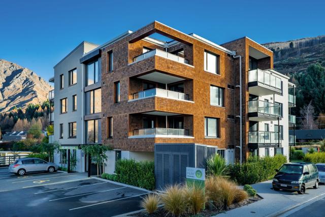 Suki Apartment at the base of Coronet Peak