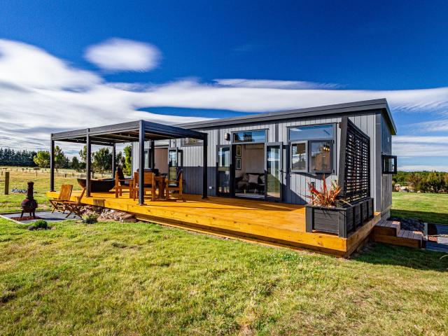 Mangateitei Views - Rangataua Tiny Home