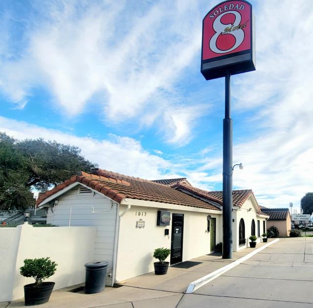 Soledad Motel 8