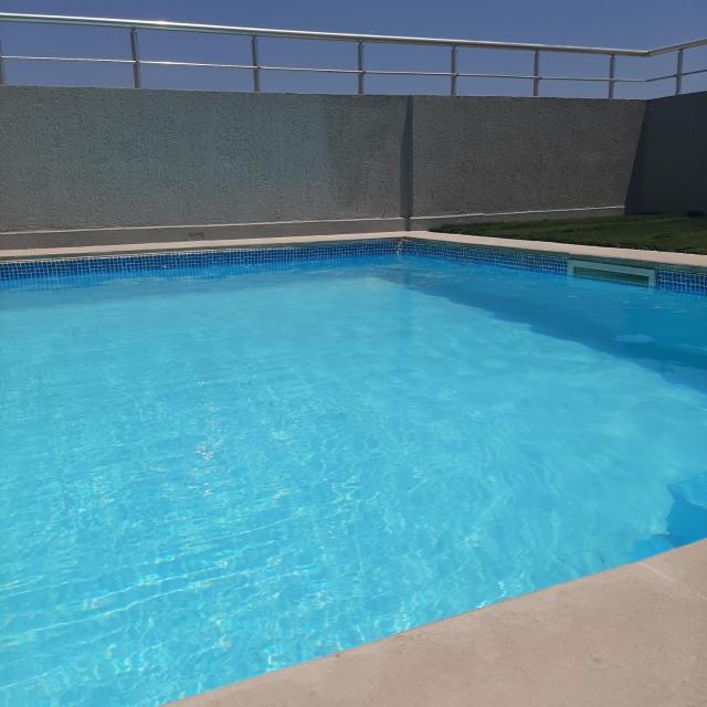 bel appart terasse vue panoramique avec piscine