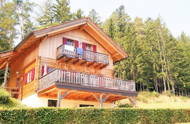 Großes Ferienhaus mit 5 Schlafzimmer & 4 Bäder