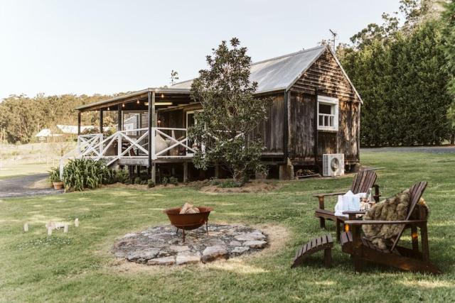 Picturesque Barn located on the Shoalhaven River