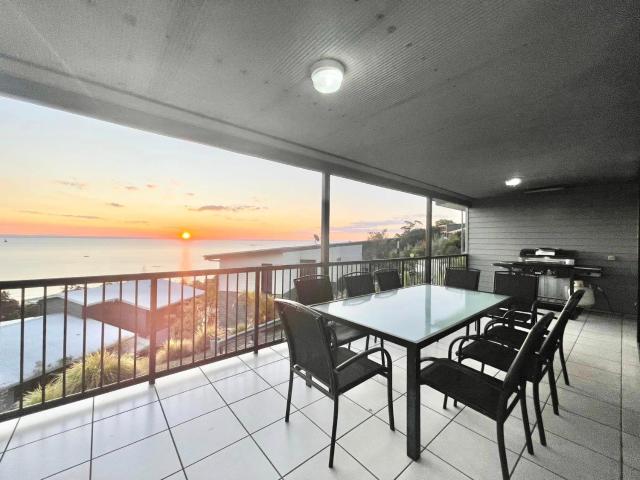 Sunsets on Moreton 5 Ramosus