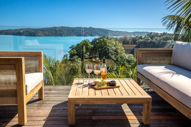 Palms on Kennedy Point - Stay Waiheke