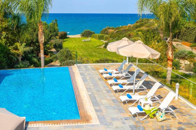 Harmonia Beach Villa