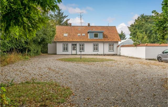 Cozy Home In Kværndrup With Wifi