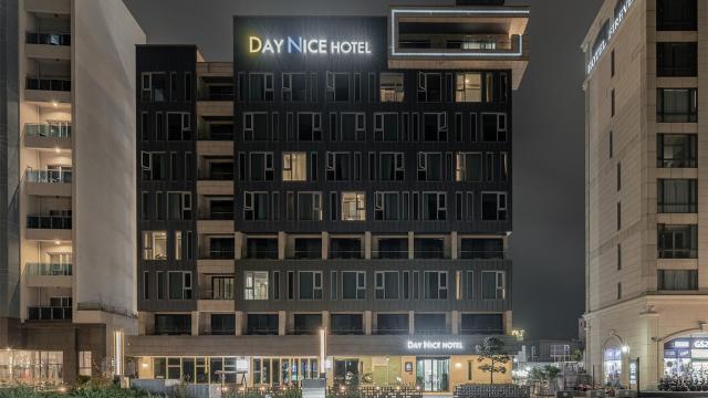 Daynice hotel