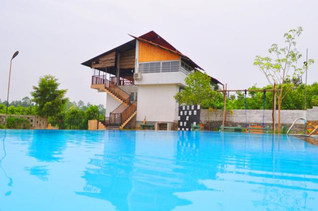 Luxury Rooms Cinnamon Nature Resort