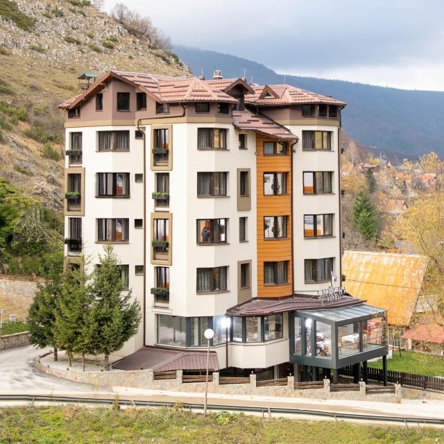 Hotel Smrcha, Resort Mavrovo