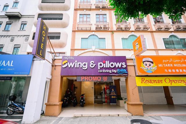 Swing & Pillows - Adya Hotel Kuala Lumpur