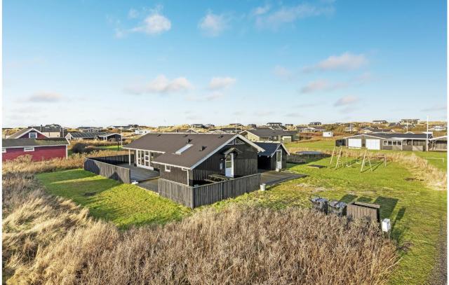 Amazing Home In Løkken With Kitchen