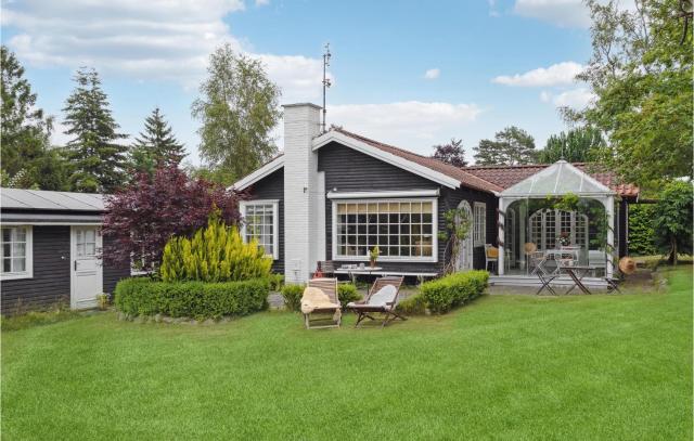 Gorgeous Home In Hornbæk With Kitchen