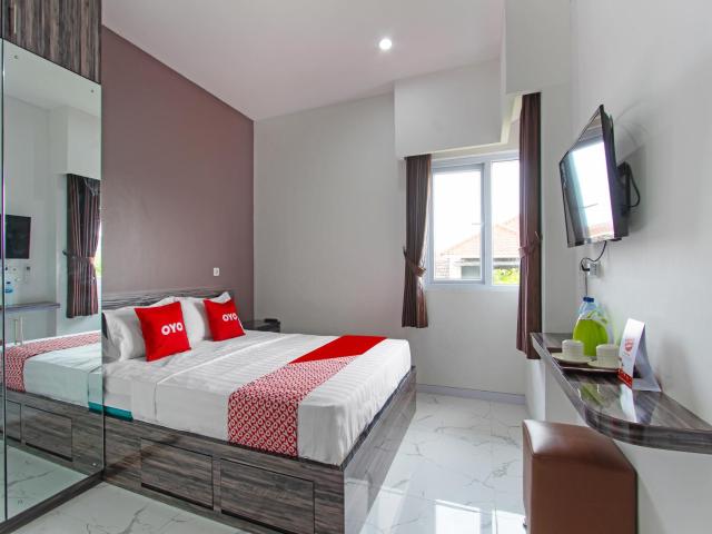 Super OYO Capital O 91665 D'prof Exclusive Guesthouse