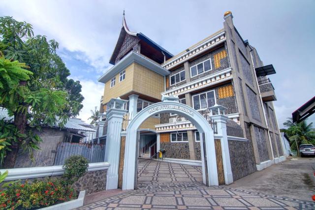 Hotel O Fitriaendika Residence Near Pasar Raya Padang