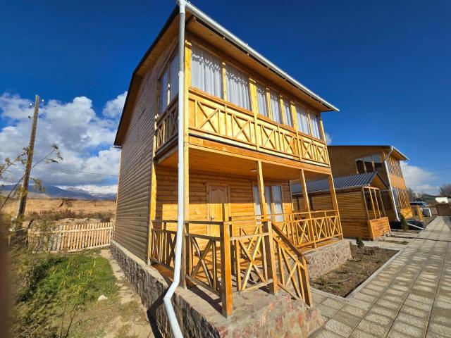 WooD_House_Issyk-Kul