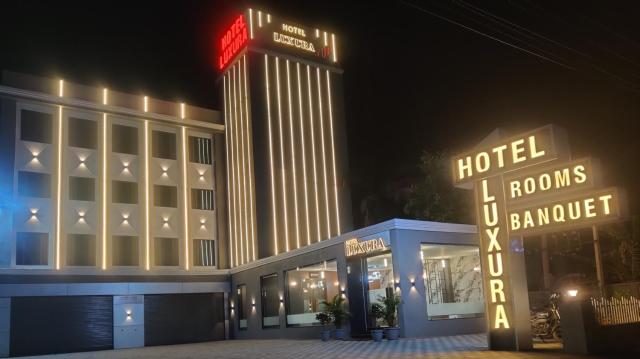 Hotel Luxura, Ahmedabad