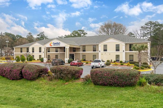 Comfort Inn & Suites