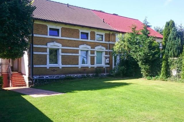 Semi-detached house in Ledzin for 14 persons