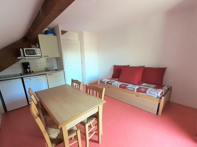 Appartement Cozy 2 Pièces pour 4 Pers. avec Balcon - Résidence Les Chalets d'Aurouze, La Joue du Loup - FR-1-504-590