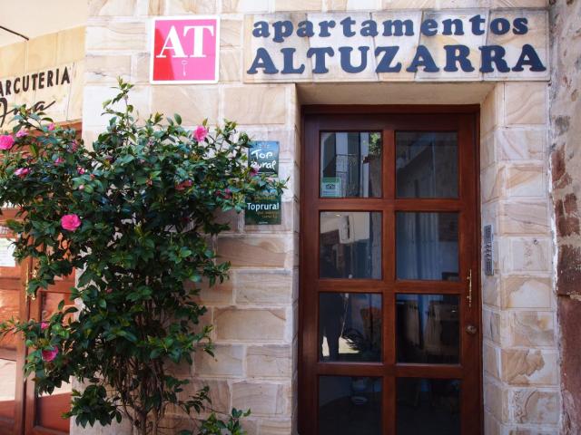 Apartamentos Rurales Altuzarra