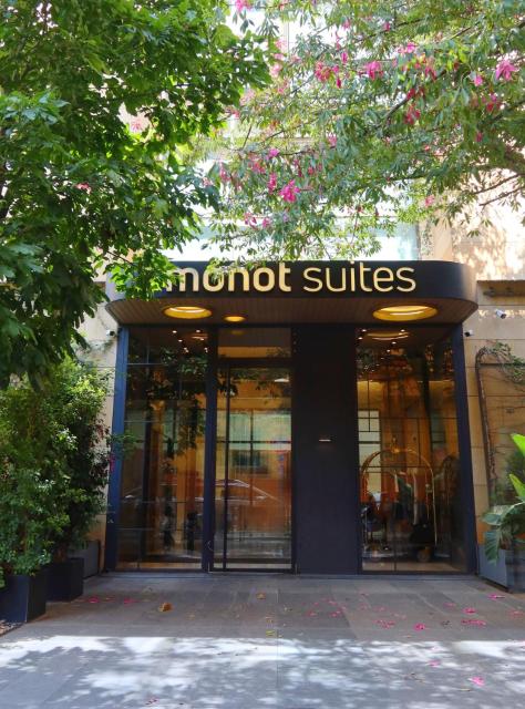 Monot Suites