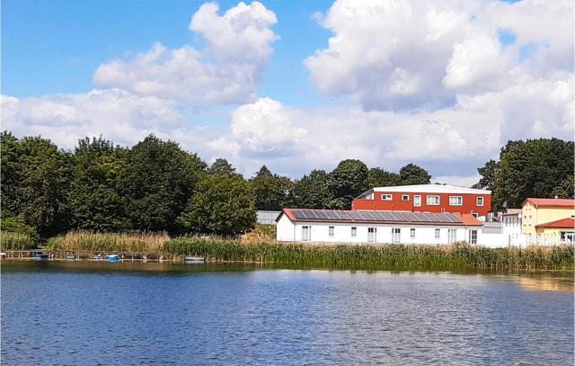 Lovely Home In Gützkow With Kitchen