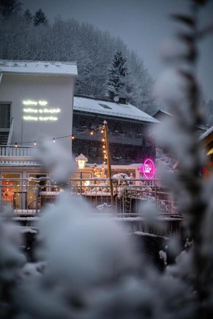 DAS SCHÖNE LEBEN Pop-Up Hotel