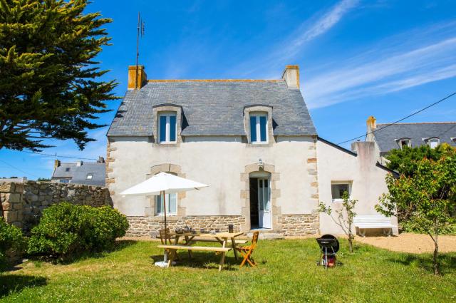 Maison pour 5 à Kérity les pieds dans l'eau